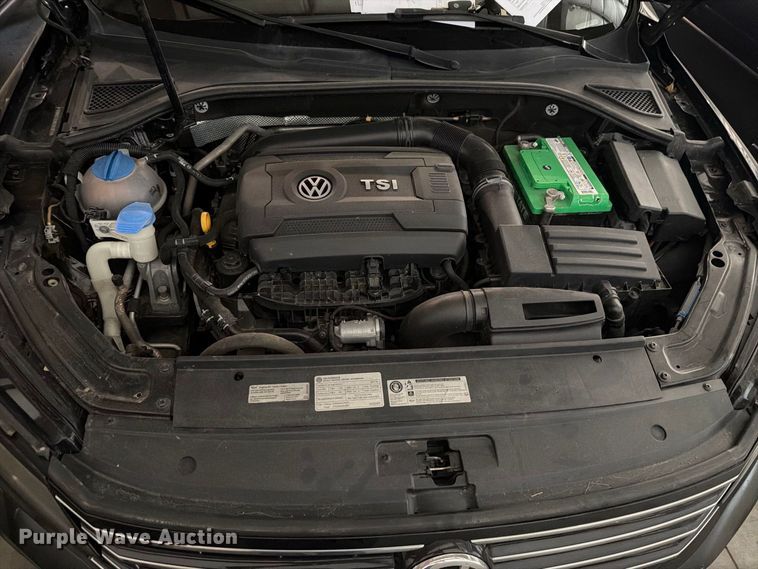 image for item FH6445 2016 Volkswagen  Passat TSI 