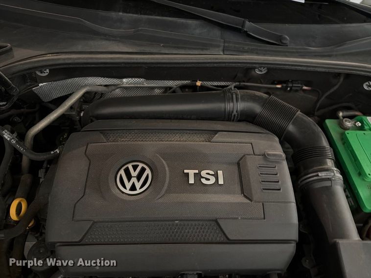 image for item FH6445 2016 Volkswagen  Passat TSI 