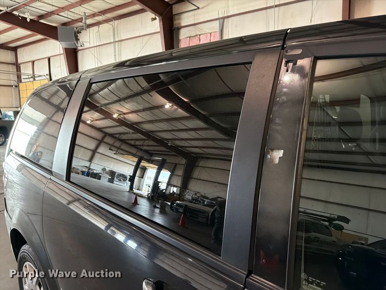 image for item FH6446 2015 RAM Cargo Van van