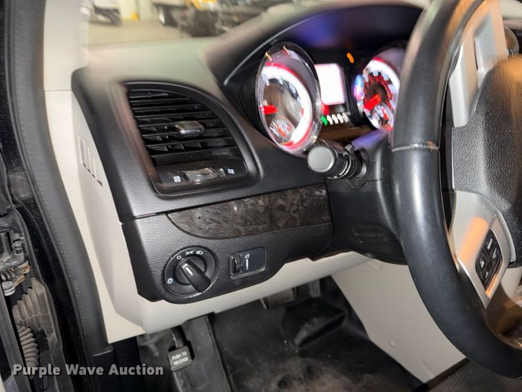 image for item FH6446 2015 RAM Cargo Van van