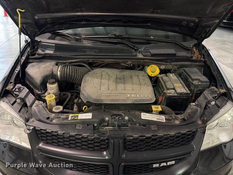 image for item FH6446 2015 RAM Cargo Van van