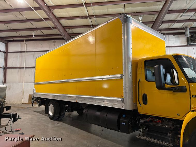image for item FH6447 2022 International MV607 box truck