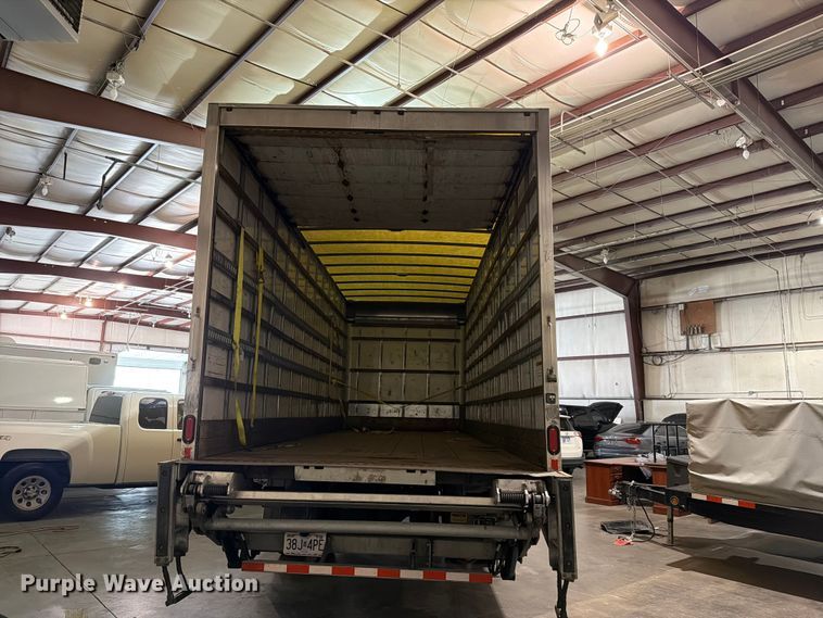 image for item FH6447 2022 International MV607 box truck