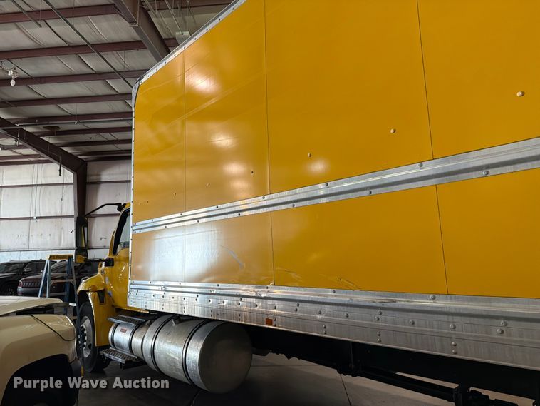 image for item FH6447 2022 International MV607 box truck
