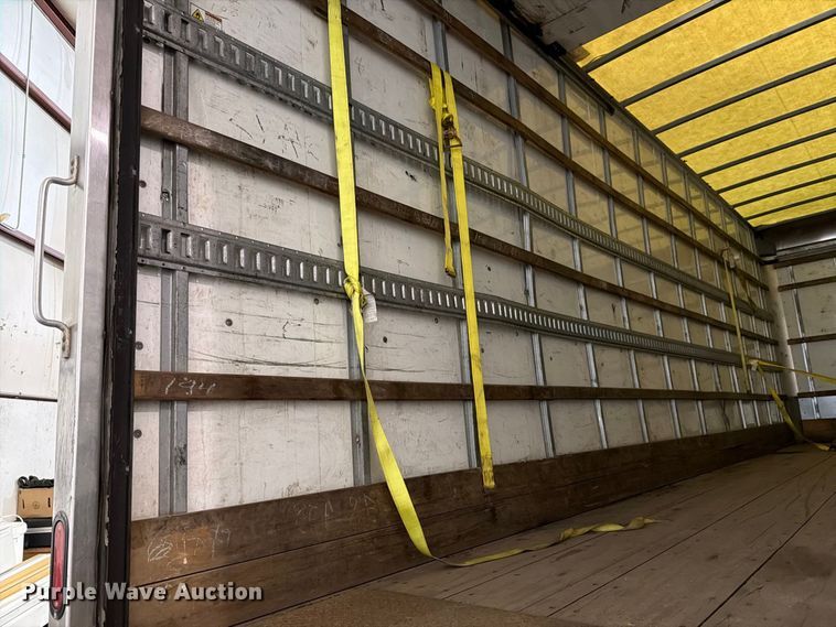 image for item FH6447 2022 International MV607 box truck