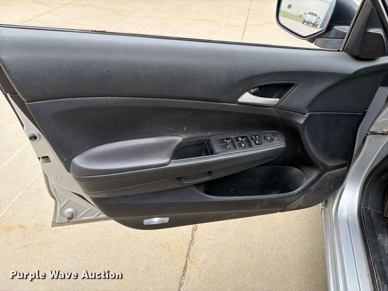 image for item FH6448 2010 Honda  Accord 