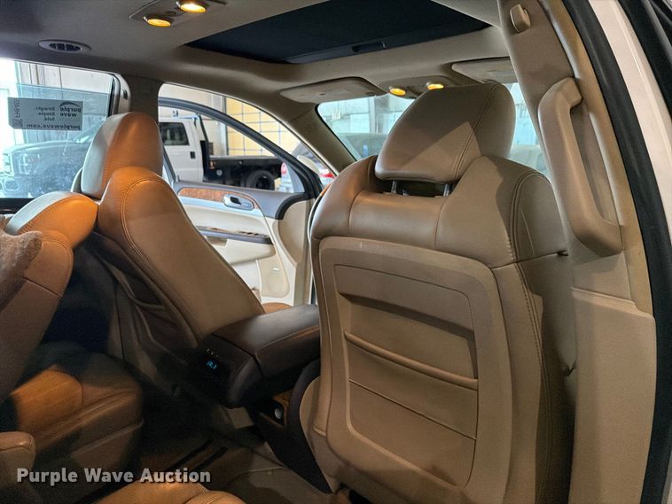 image for item FH6465 2009 Buick Enclave SUV