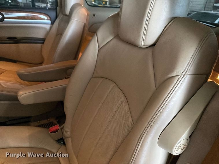 image for item FH6465 2009 Buick Enclave SUV