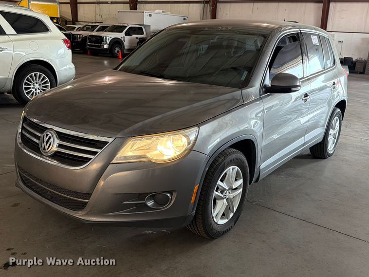 2011 Volkswagen Tiguan SUV