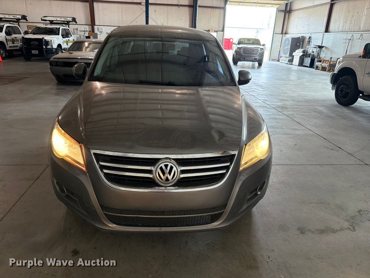 image for item FI0633 2011 Volkswagen Tiguan SUV