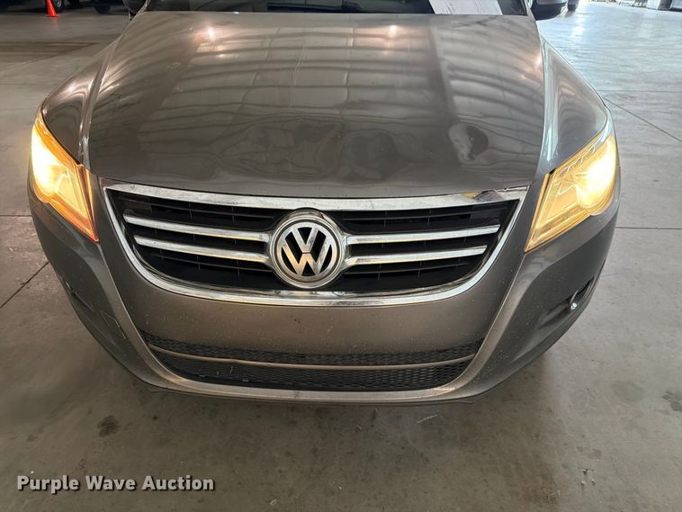 image for item FI0633 2011 Volkswagen Tiguan SUV