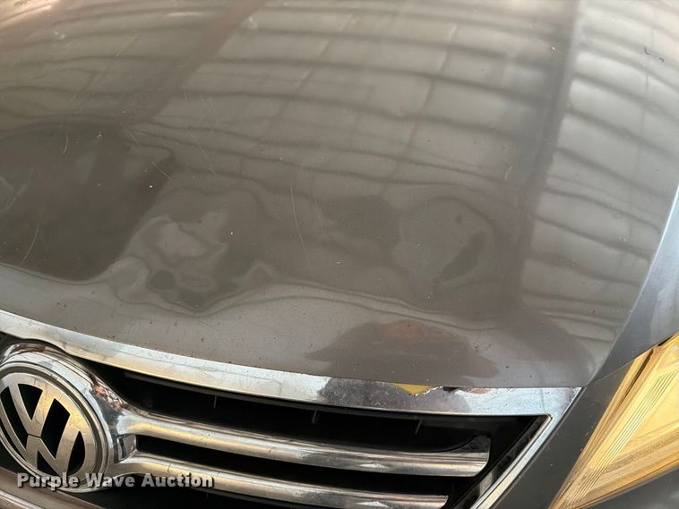 image for item FI0633 2011 Volkswagen Tiguan SUV