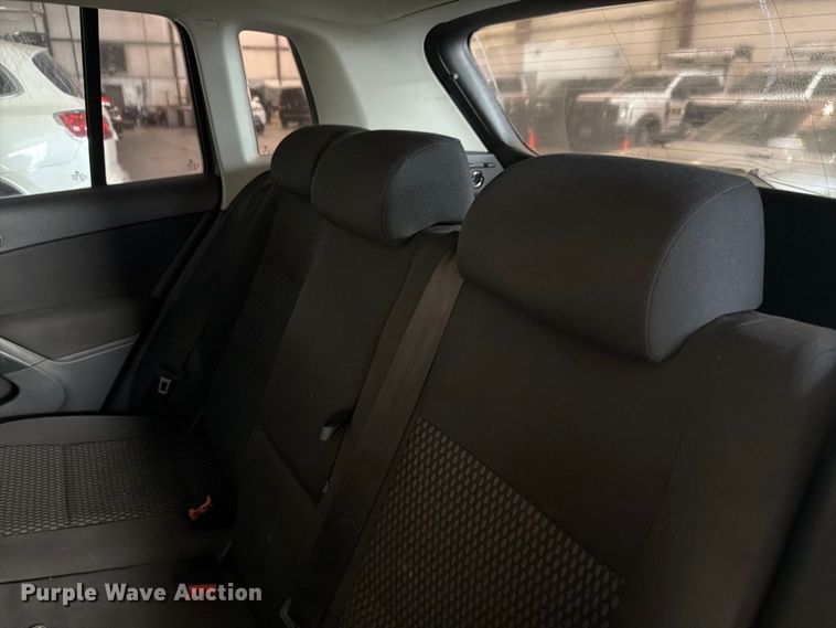 image for item FI0633 2011 Volkswagen Tiguan SUV
