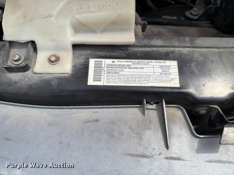 image for item FK4057 2000 Chevrolet Express G3500 school bus
