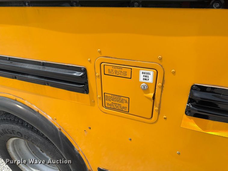image for item FK4059 2005 Ford E450 school bus