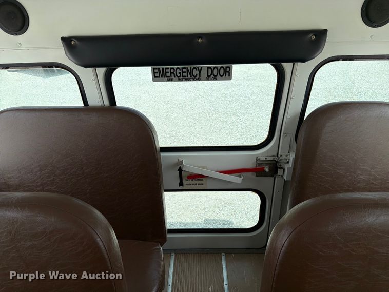 image for item FK4059 2005 Ford E450 school bus
