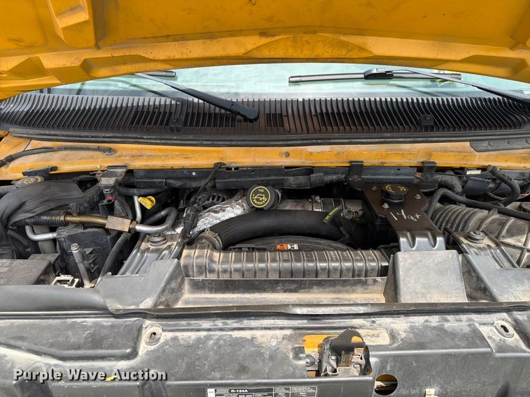 image for item FK4059 2005 Ford E450 school bus