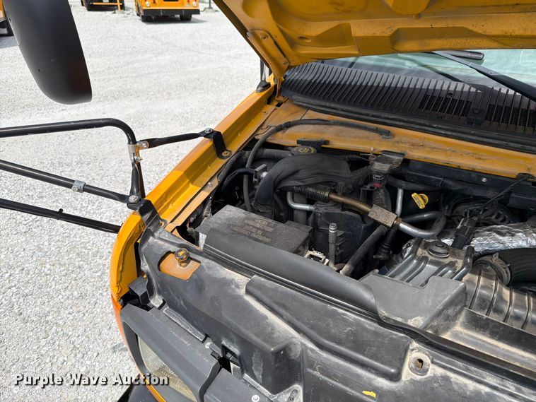 image for item FK4059 2005 Ford E450 school bus