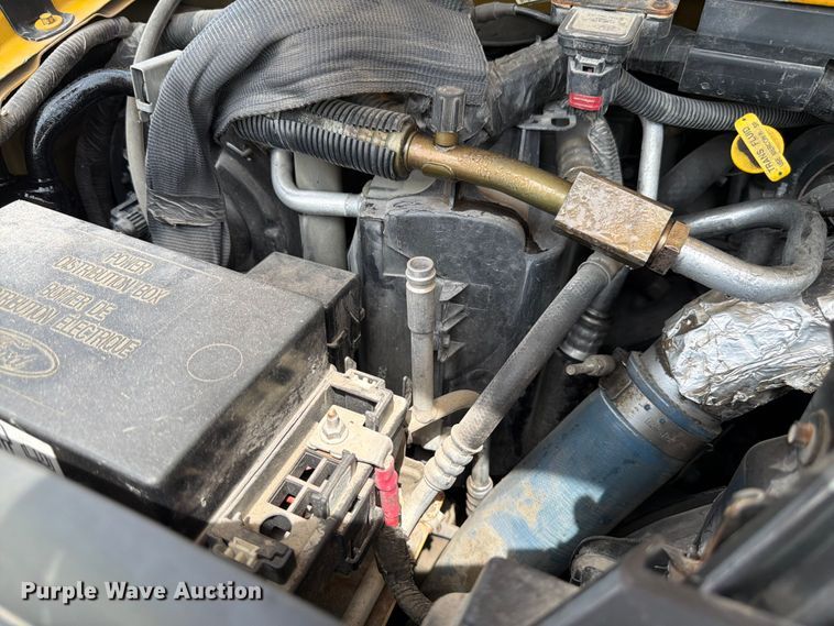 image for item FK4059 2005 Ford E450 school bus