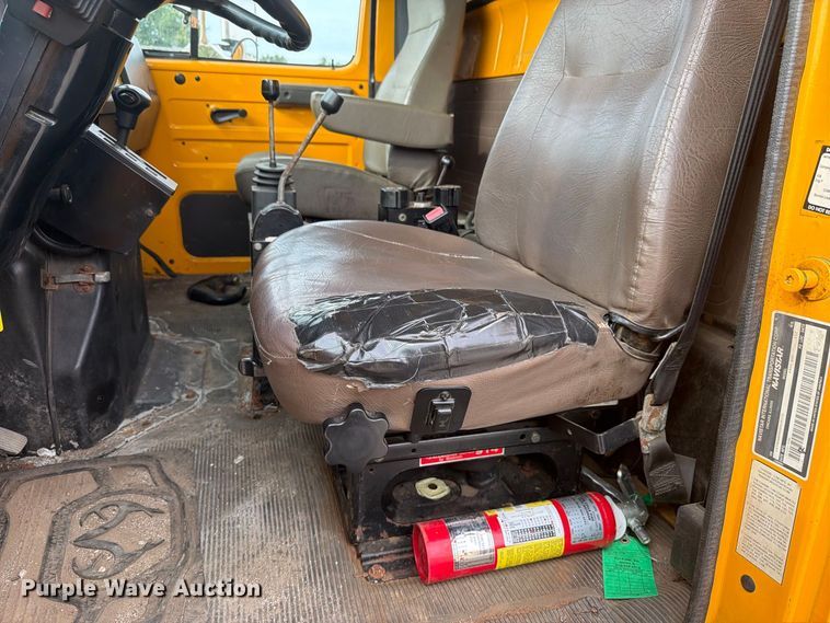 image for item FK4158 1999 International 4900 dump truck