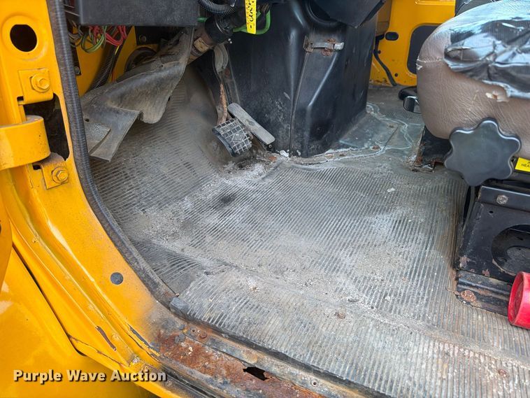 image for item FK4158 1999 International 4900 dump truck