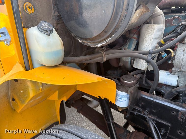 image for item FK4158 1999 International 4900 dump truck