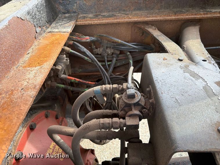 image for item FK4158 1999 International 4900 dump truck