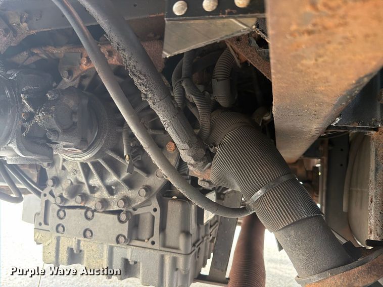 image for item FK4158 1999 International 4900 dump truck