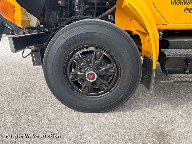 image for item FK4158 1999 International 4900 dump truck