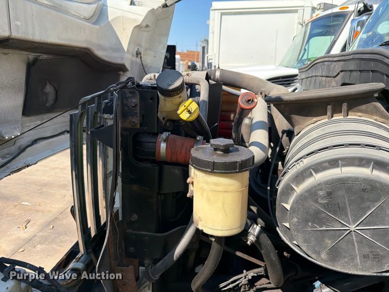 image for item FK4168 2014 International 7400 truck cab and chassis