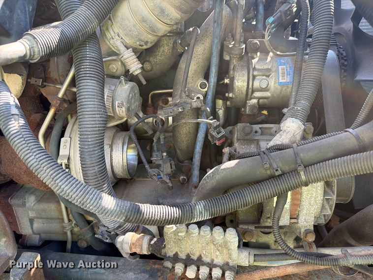image for item FK4168 2014 International 7400 truck cab and chassis