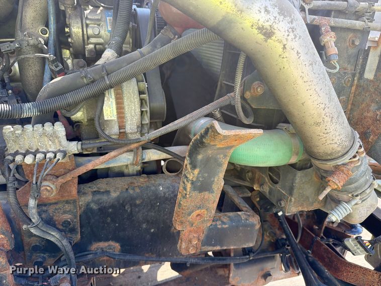 image for item FK4168 2014 International 7400 truck cab and chassis