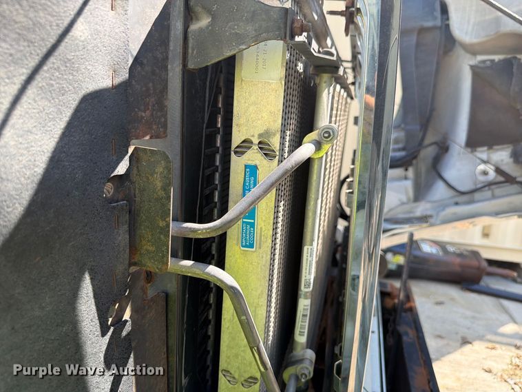 image for item FK4168 2014 International 7400 truck cab and chassis