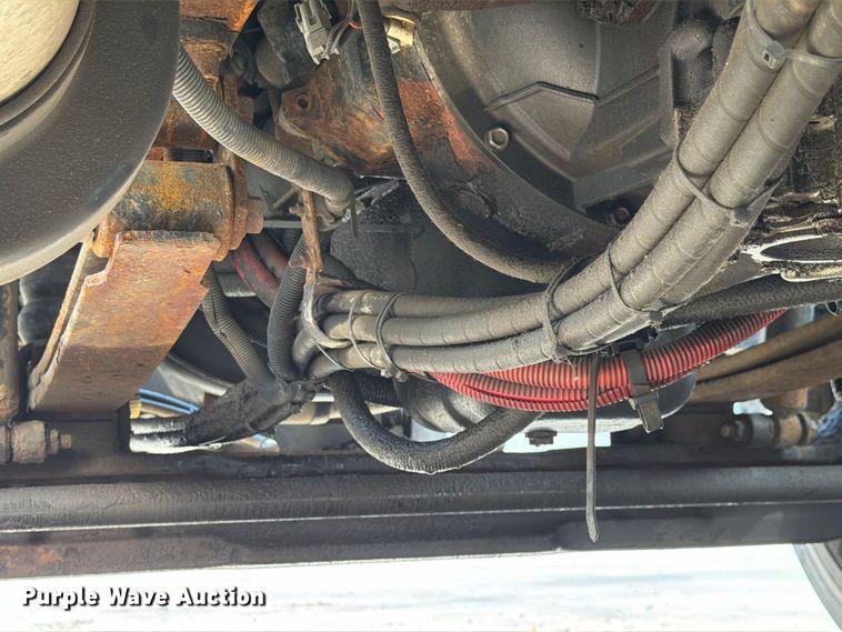 image for item FK4168 2014 International 7400 truck cab and chassis