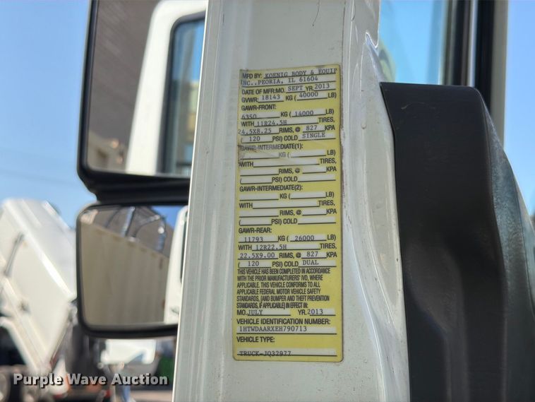 image for item FK4168 2014 International 7400 truck cab and chassis