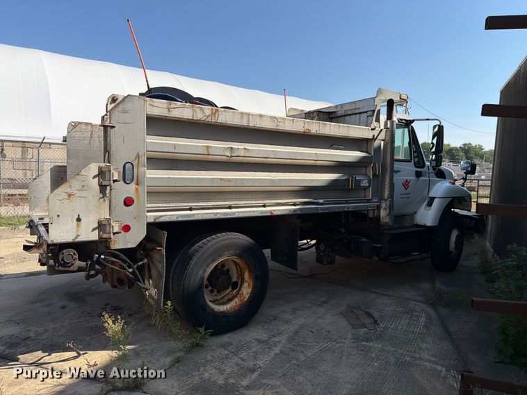 image for item FK4169 2013 International 7400 dump truck