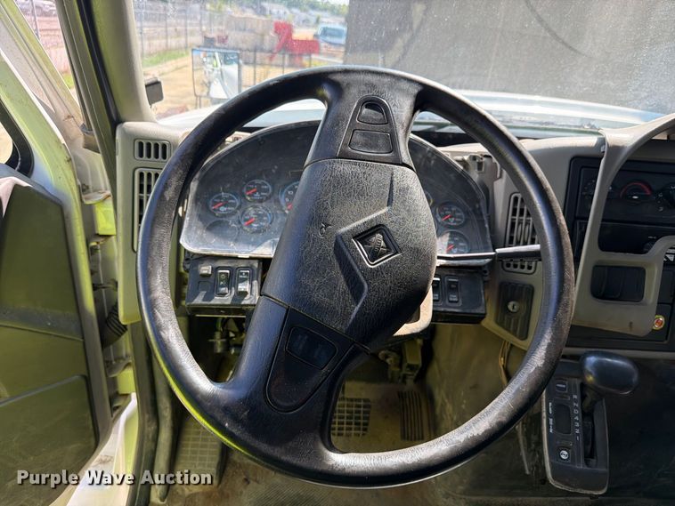 image for item FK4169 2013 International 7400 dump truck