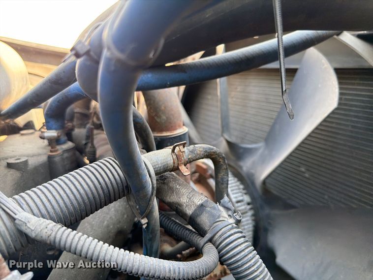 image for item FK4169 2013 International 7400 dump truck