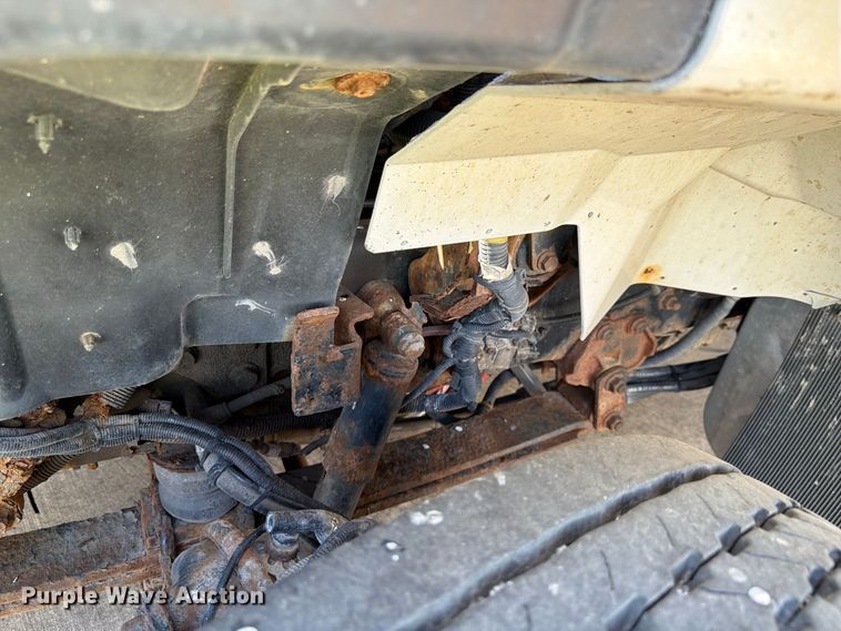 image for item FK4169 2013 International 7400 dump truck