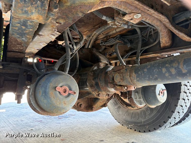 image for item FK4169 2013 International 7400 dump truck