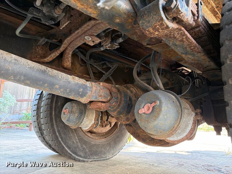 image for item FK4169 2013 International 7400 dump truck