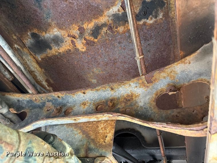 image for item FK4169 2013 International 7400 dump truck