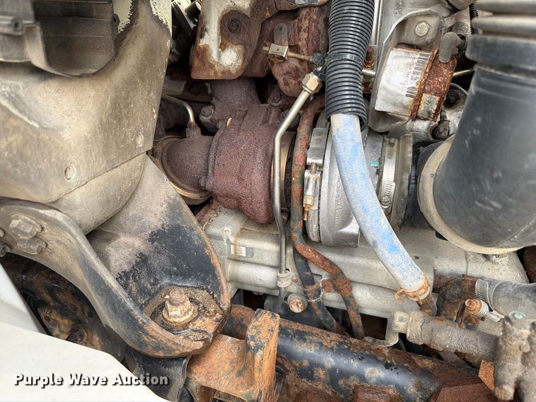 image for item FK4173 2014 International 7400 truck cab and chassis