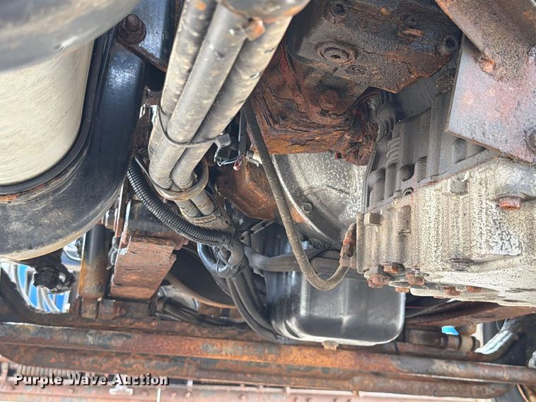image for item FK4173 2014 International 7400 truck cab and chassis