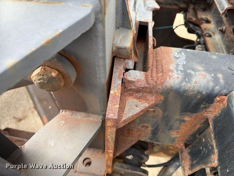 image for item FK4173 2014 International 7400 truck cab and chassis