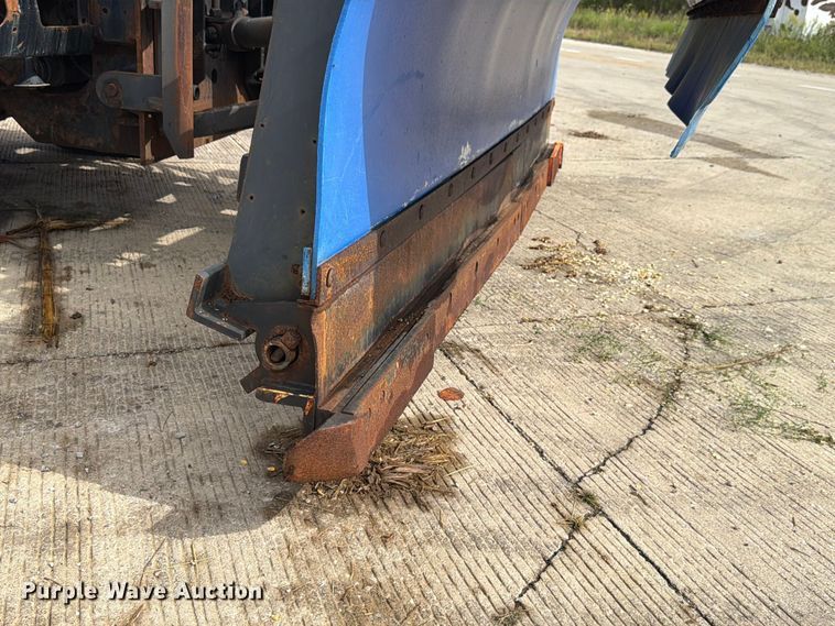 image for item FK4173 2014 International 7400 truck cab and chassis