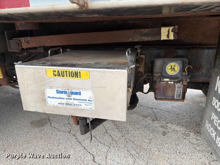 image for item FK4175 2006 International 7400 dump truck
