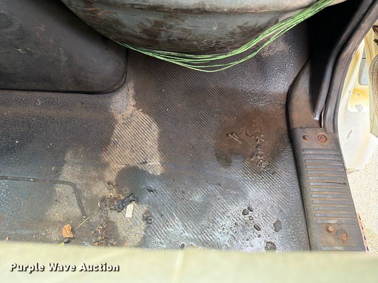 image for item FK4175 2006 International 7400 dump truck