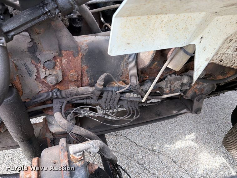 image for item FK4175 2006 International 7400 dump truck