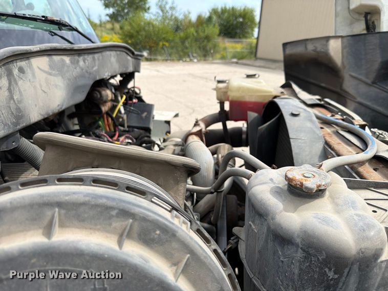 image for item FK4175 2006 International 7400 dump truck